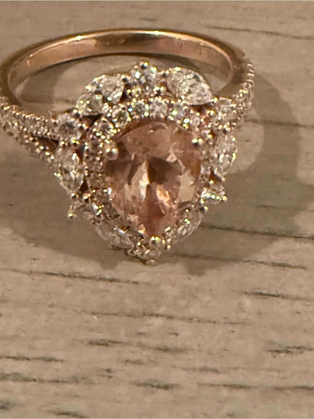 14k Rose Gold Pear-Shaped Morganite & Diamond Halo Ring - Size 6.75 - Picture 8 of 9